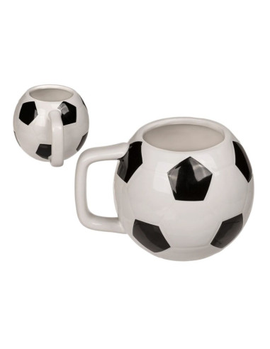 Cana ceramica, forma minge fotbal, 12x9cm, 500 ml, Out of the blue 78/8333 / 37394