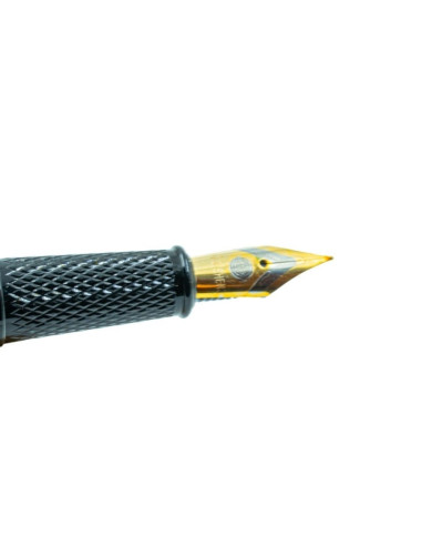 Stilou CNX 217, alimentare pompita, corp metalic, negru