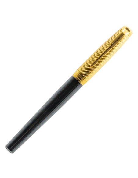Stilou Cnx 8051, alimentare pompita, corp metalic , negru cu capac auriu cu striatii